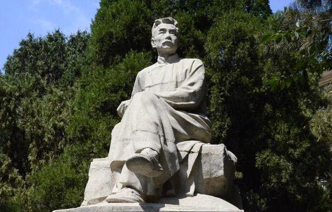 zhumingwenxuejialuxunxianshengshixiang_2
